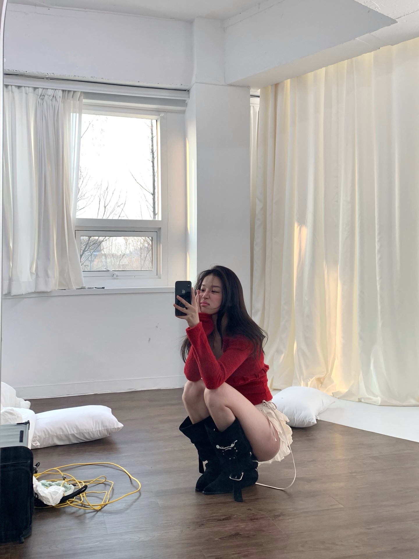 i_amsuhyun_2026-02-14_18-24-55_3832290266962806736_10416287206_9.jpg