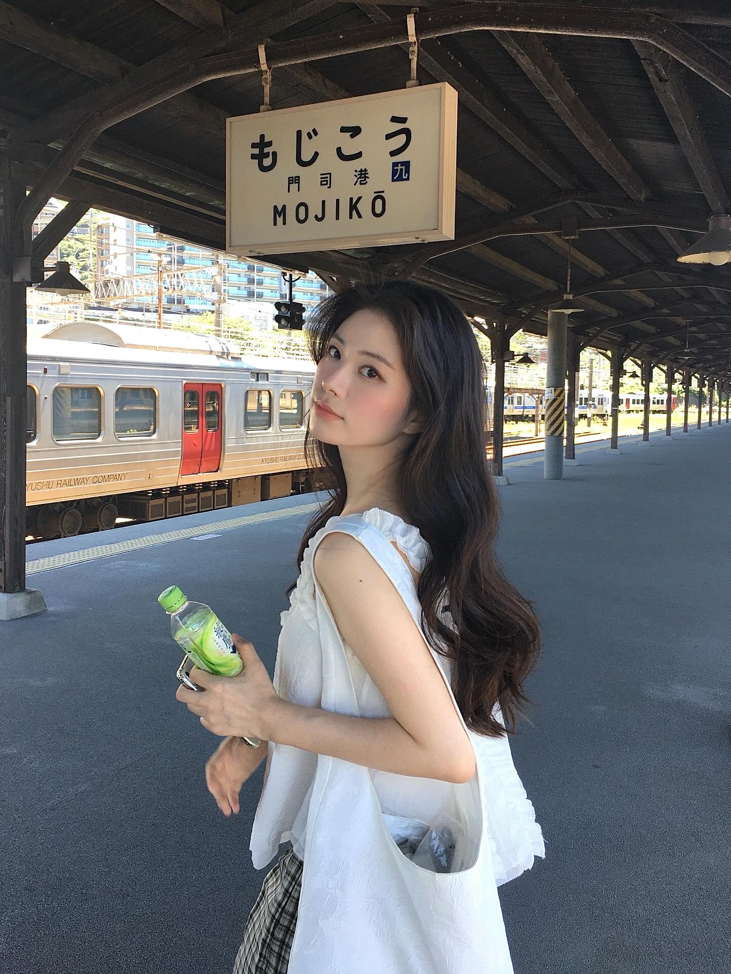 yeon.sun_2026-08-23_19-44-42_3970038298106066389_615128778_1.jpg