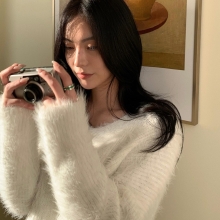 ⼈间事太俗，不如⼀⼈享受孤独。